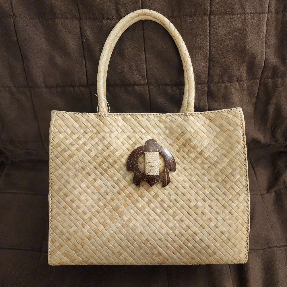 Handmade Lauhala Bag Woven Coconut Turtle Floral Fabric Lined Hawaiian